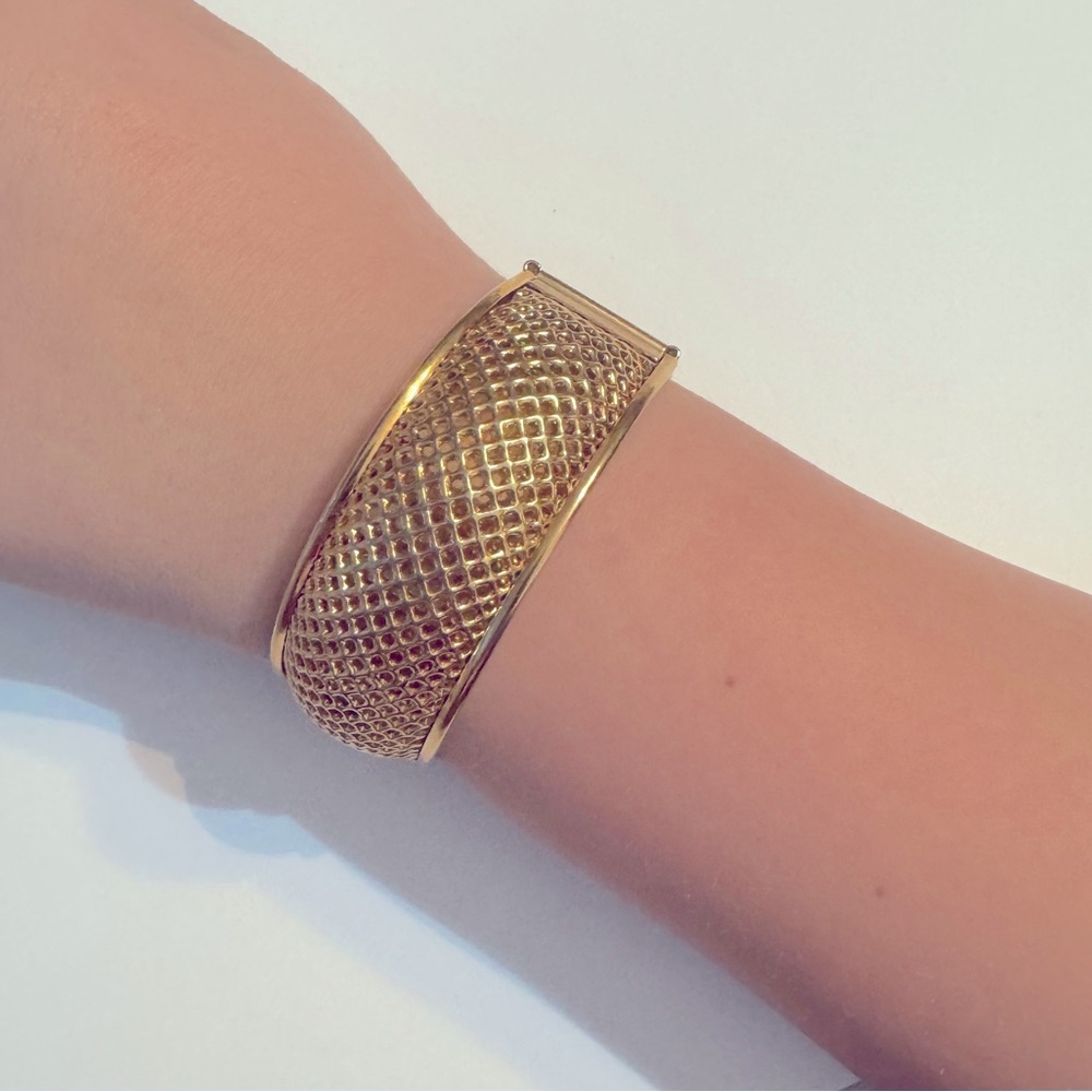 Sarah Coventry Bangle Bracelet